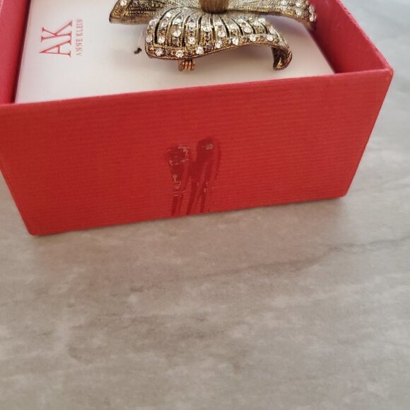 ✨ NEW Vintage 1990s 90s Anne Klein Rhinestones Crystal Pave Flower Brooch Pin ✨ - Picture 8 of 10